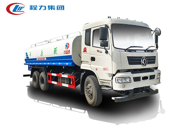 东风后八轮洒水车（18-22方）