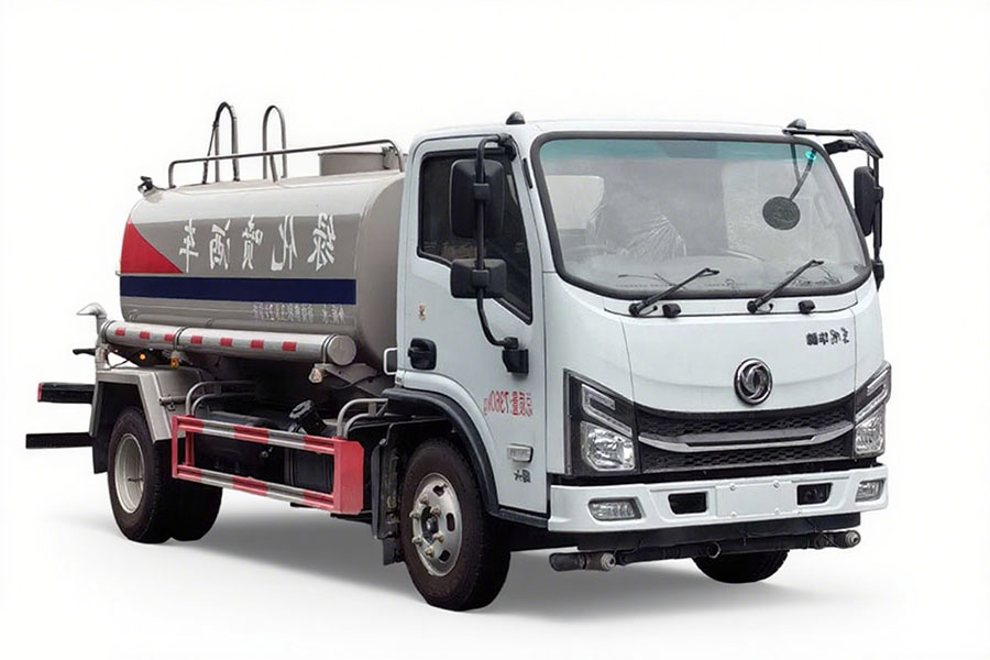 程力洒水车