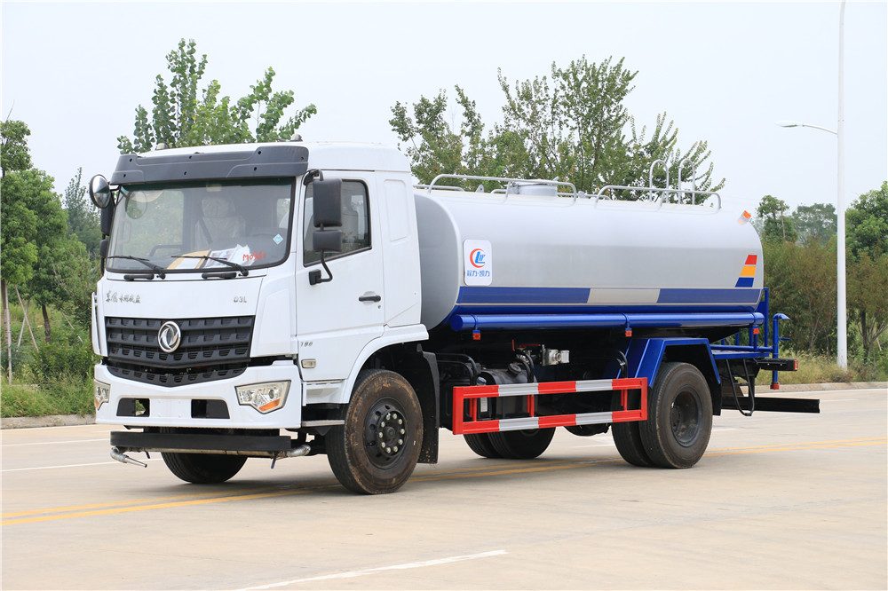 程力洒水车 CLW5120GSSD6 实拍图五