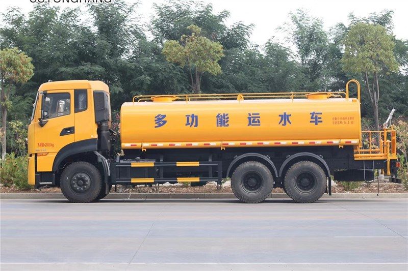 程力洒水车 CLW5310GSSD6 实拍图二