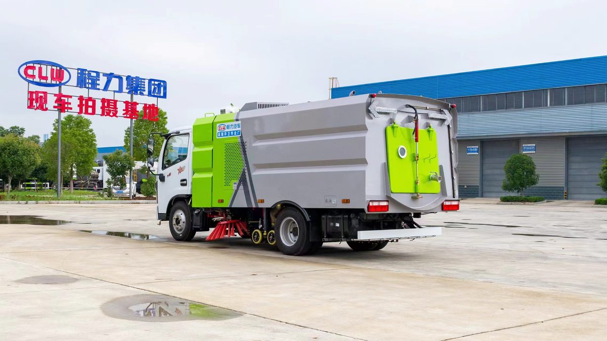 程力洗扫车 CLW5120TXSD6 实拍图四