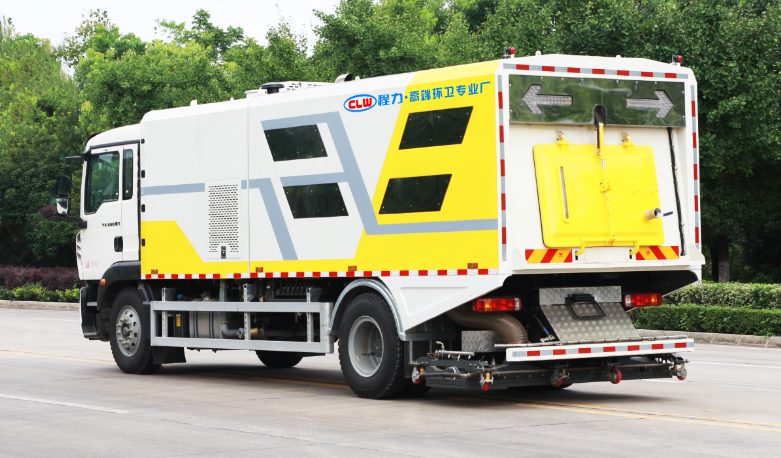 程力纯吸式扫路车 CLW5161TXSD6 实拍图五