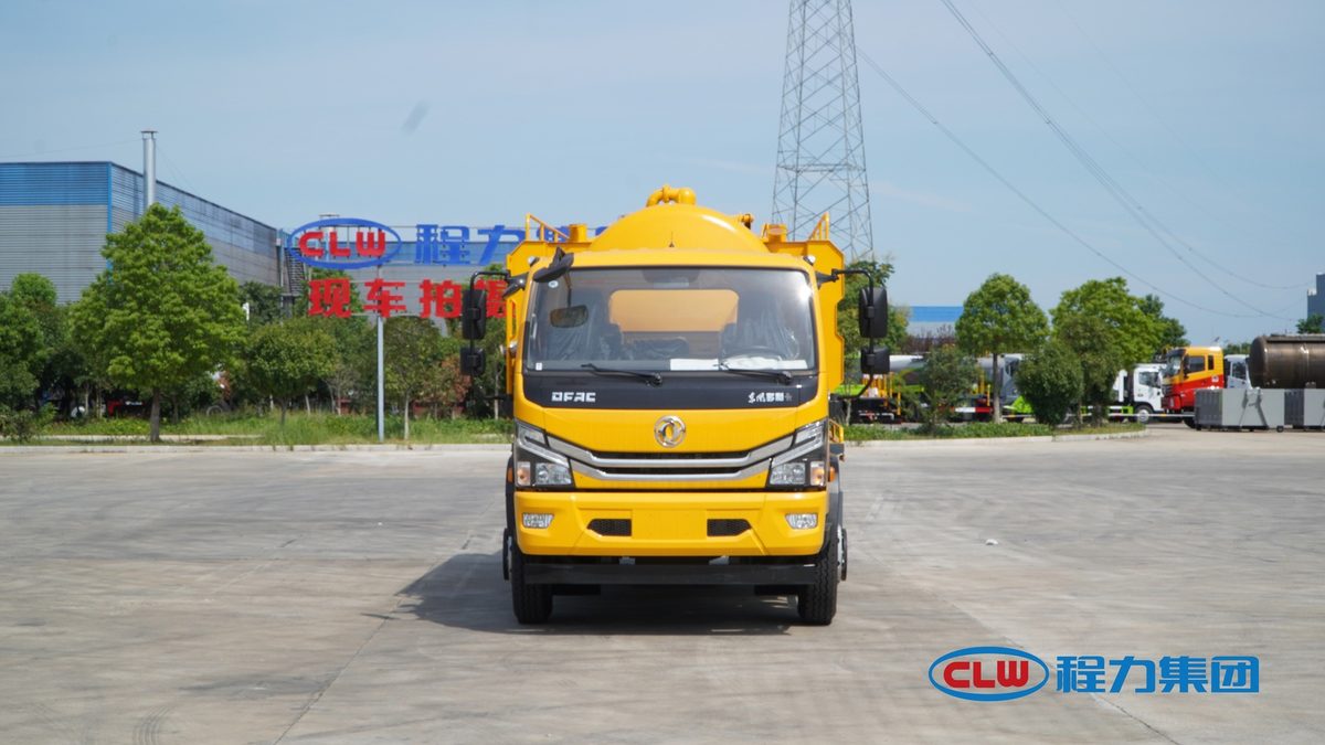 程力吸污车 CLW5180GXWD6 实拍图二