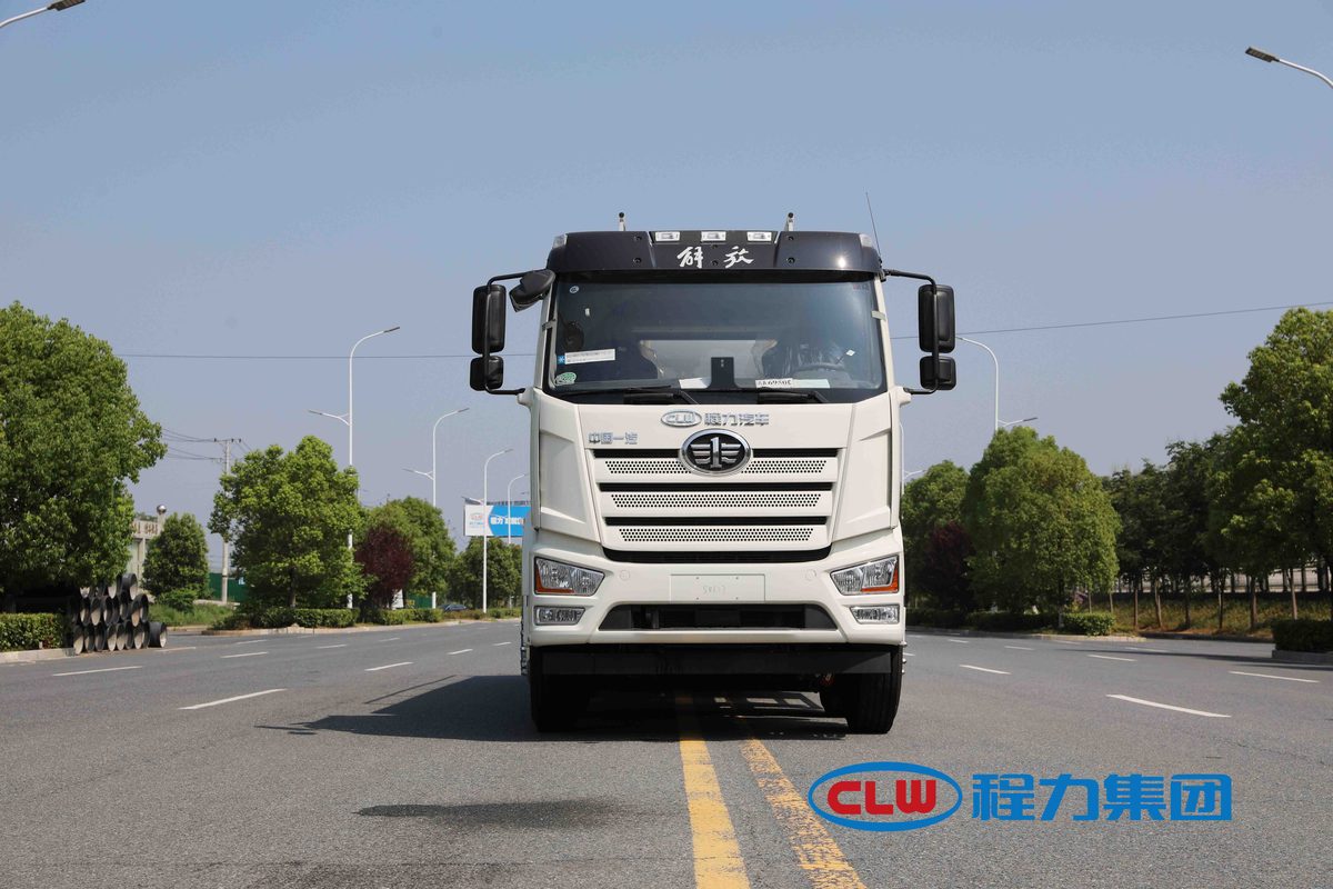 程力油罐车 CLW5120GJYD6 实拍图五